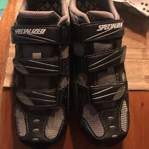 Gently used specialized spin shoes